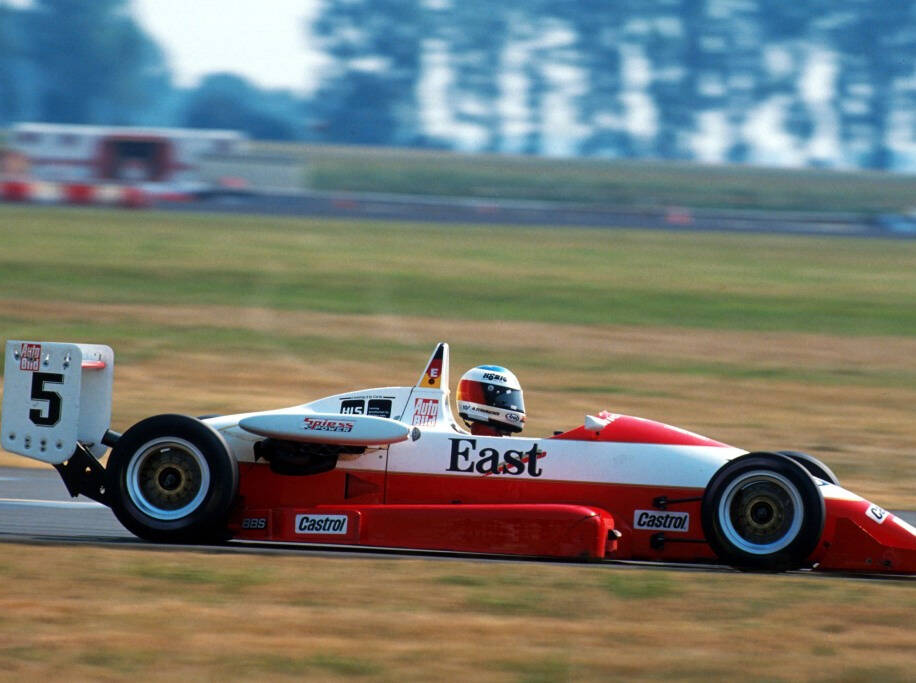 Foto zur News: Michael Schumachers Formel-3-Bolide wird verkauft