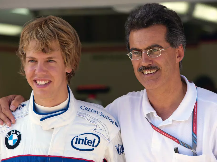 Sebastian Vettel, Mario Theissen Foto zur News: "Ich bin der Sebastian, nächstes Jahr fahre ich bei euch mit!"