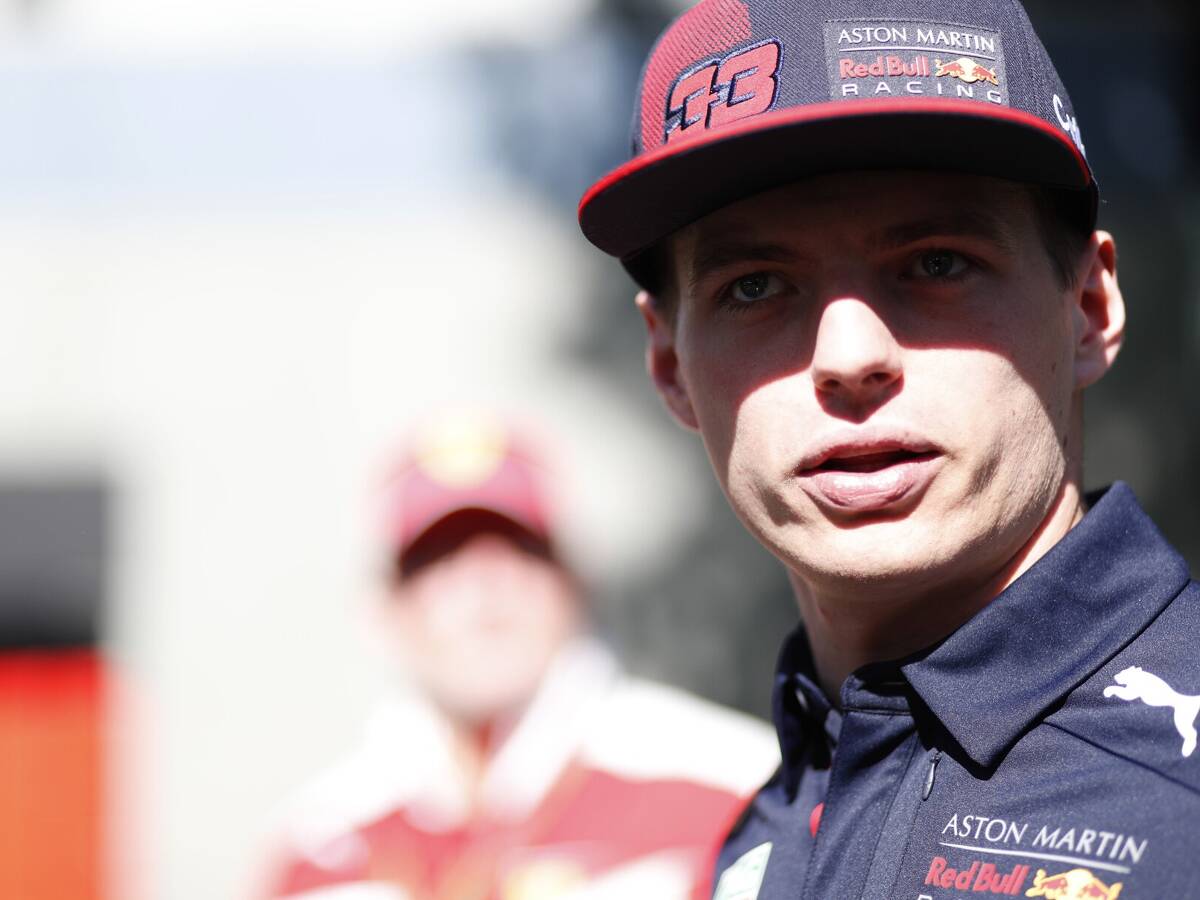 Foto zur News: Supercars statt Formel 1: Max Verstappen geht virtuell fremd