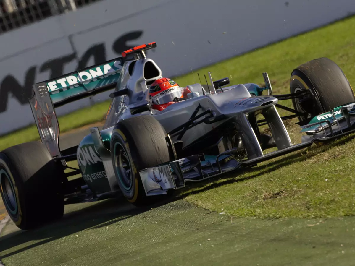 Michael Schumacher, Melbourne 2012 Foto zur News: Warum Michael Schumachers Mercedes-Jahre nicht erfolgreich waren