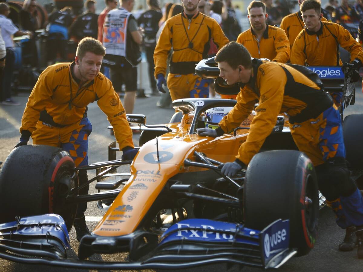 Foto zur News: "Project Pitlane": Wie sich McLaren in der Coronakrise engagiert