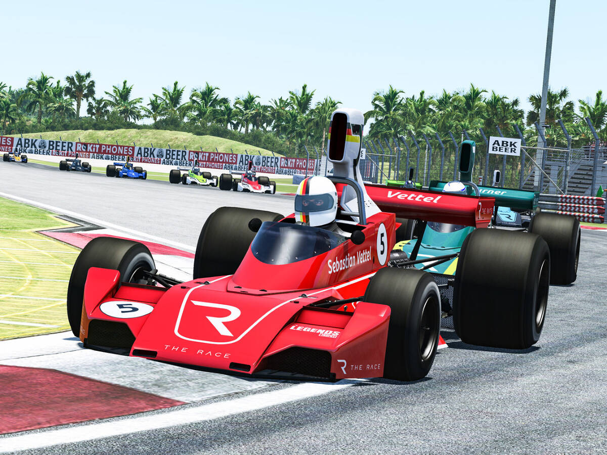 Foto zur News: Sim-Racing-Debüt von Sebastian Vettel endet ohne Top-10-Platzierung