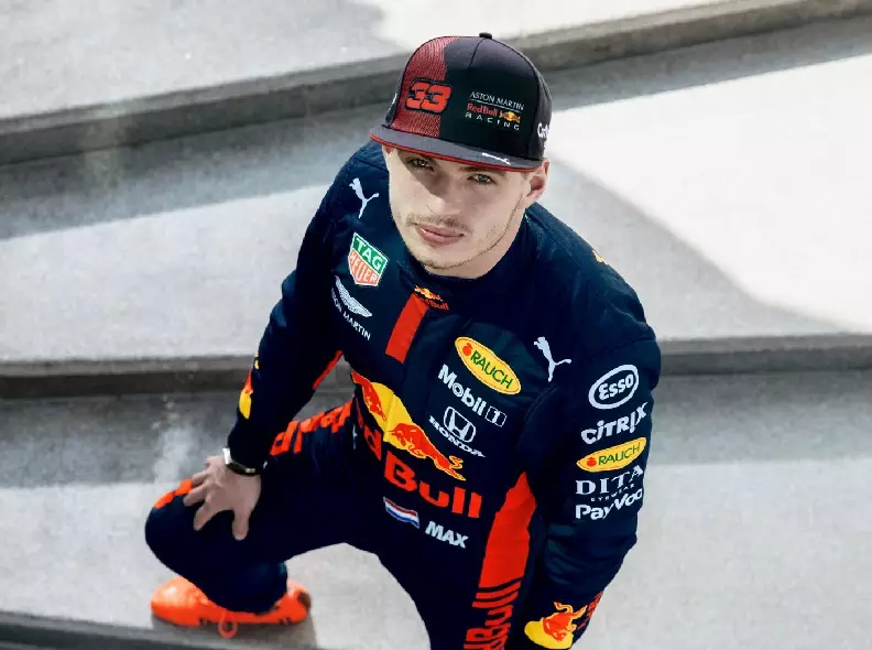 Max Verstappen Foto zur News: Max Verstappen sicher: Sainz und nicht Ricciardo statt Vettel bei Ferrari