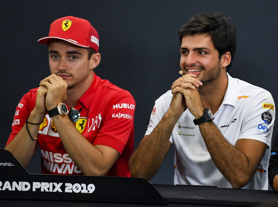 Foto zur News: Jüngste Paarung seit 53 Jahren: Ferrari beginnt mit Leclerc/Sainz "neuen Zyklus"
