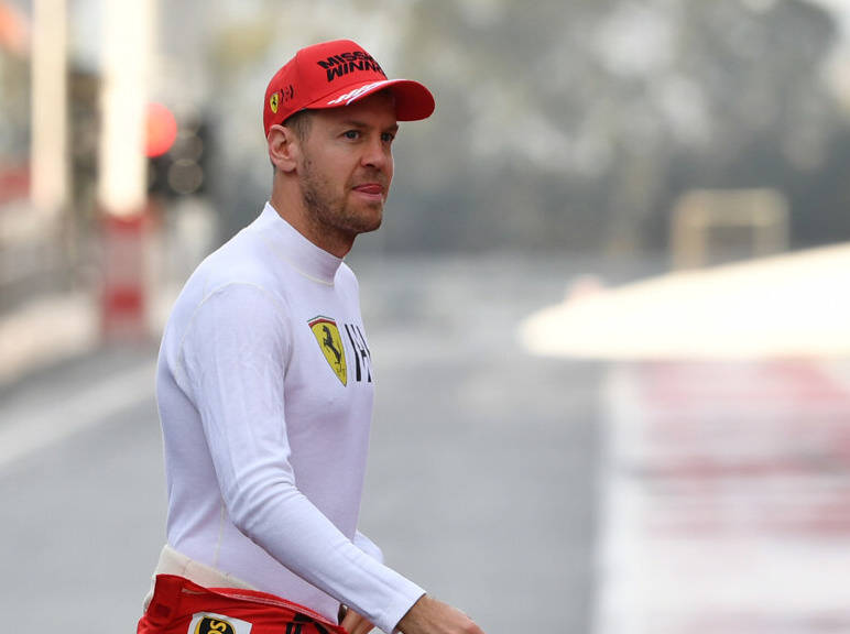 Foto zur News: Formel-1-Experte bezweifelt Mittelfeld-Deal: Vettel "wird aufhören müssen"