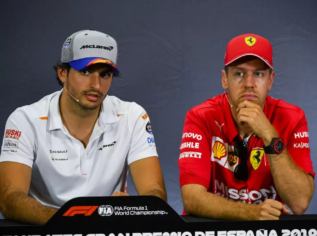 Carlos Sainz, Sebastian Vettel Foto zur News: Nach Vettel-Aus: Zak Brown erwartet 2020 noch mehr Ferrari-Krach