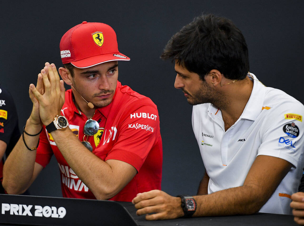 Foto zur News: Carlos Sainz widerspricht Experten: Komme nicht als Nummer 2 zu Ferrari