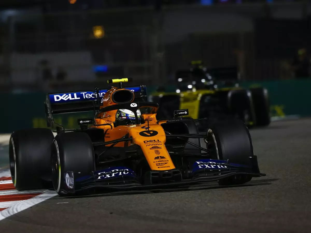 Lando Norris, Daniel Ricciardo Foto zur News: McLaren: Daniel Ricciardo als ideale Messlatte für Lando Norris
