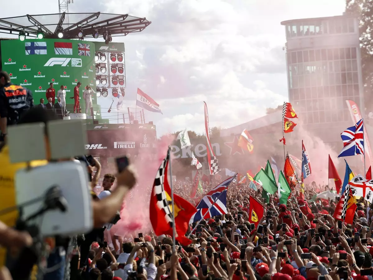 Foto zur News: Trotz Corona: Monza hofft auf Rennen mit Zuschauern im September