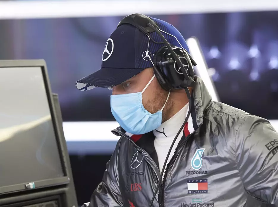 Valtteri Bottas Foto zur News: Valtteri Bottas angriffslustig: Vor Saisonauftakt 2020 fitter als je zuvor