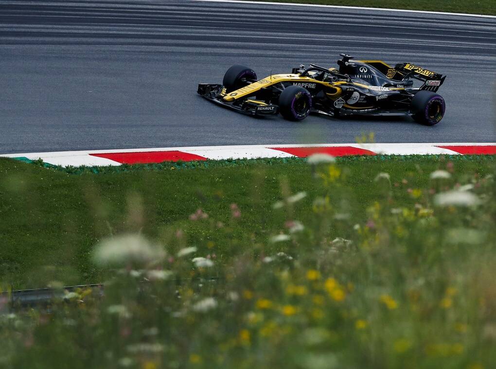 Foto zur News: Corona-Beschränkungen: Renault weicht für Test nach Spielberg aus