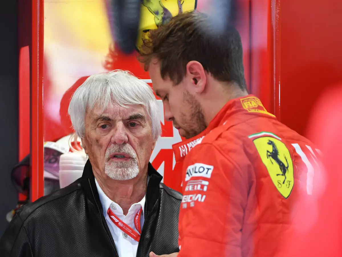 Foto zur News: Bernie Ecclestone: Hoffentlich spielt Ferrari fair mit Sebastian Vettel