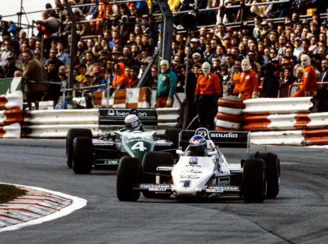 Keke Rosberg, Danny Sullivan Foto zur News: Verkatert zur Heroenfahrt: Wie Sullivan das letzte Nicht-WM-Rennen aufmischte