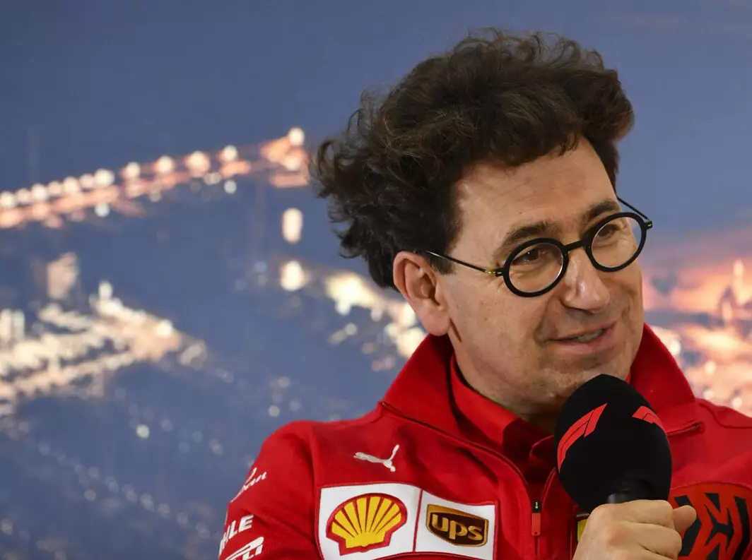 Mattia Binotto Foto zur News: Binotto bestätigt Vettel-Aussagen: "Mussten Standpunkt überdenken"
