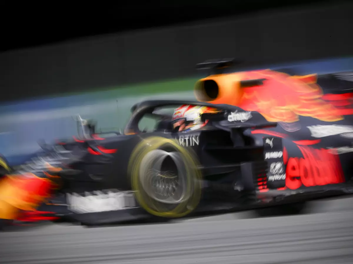 Foto zur News: Red Bull an der Spitze: Verstappen freut sich über "besseres Gefühl" im RB16