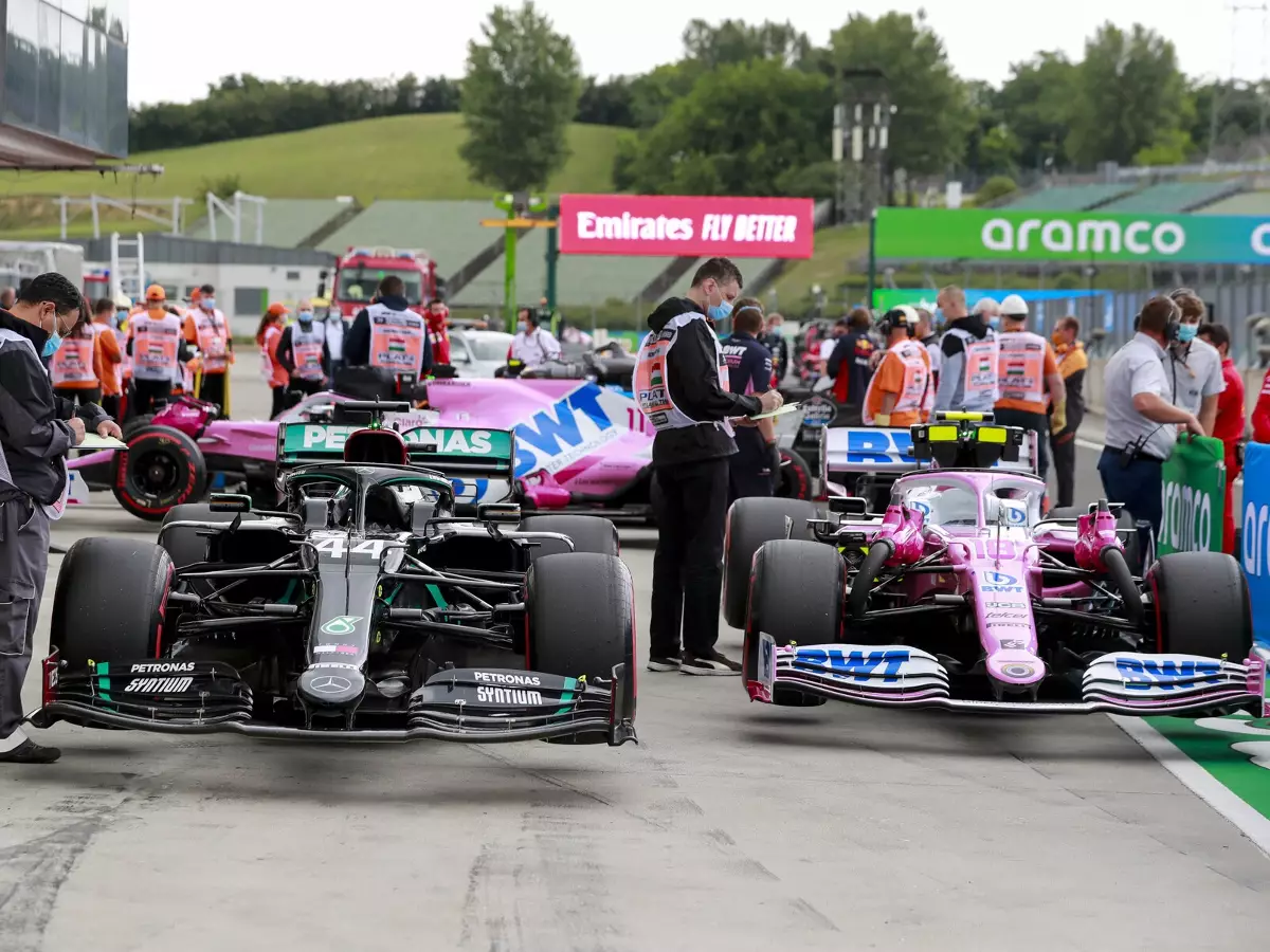 Lewis Hamilton, Lance Stroll Foto zur News: Williams gratuliert Racing Point: Haben einfach super kopiert