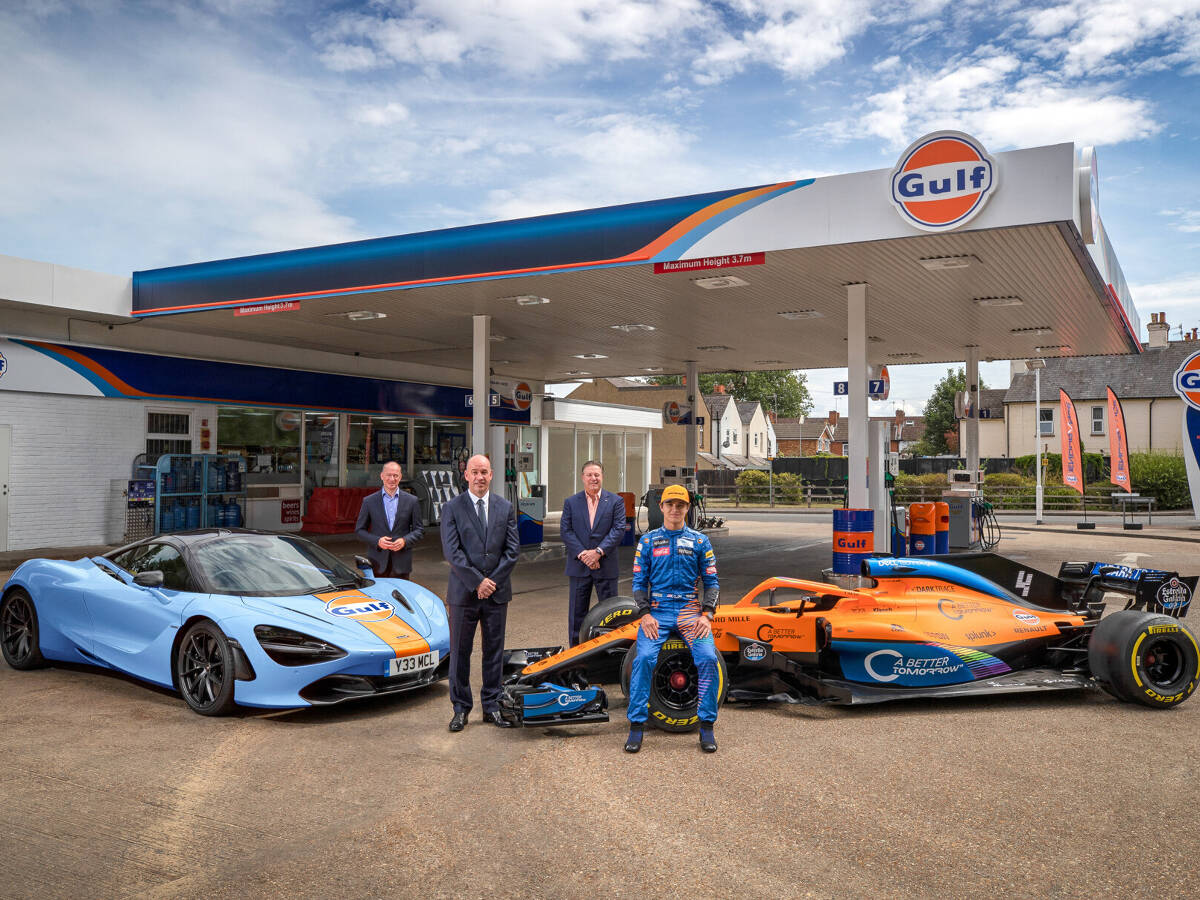 Foto zur News: McLaren und Gulf geben mehrjährige Partnerschaft bekannt