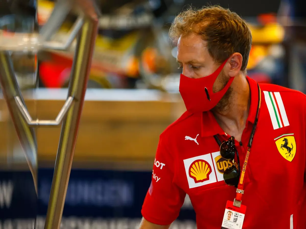 Sebastian Vettel Foto zur News: Eddie Jordan: Warum er Sebastian Vettel kein Cockpit mehr geben würde