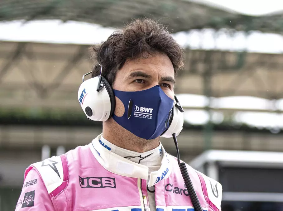 Foto zur News: Positiver COVID-19-Test: Sergio Perez hat das Coronavirus!