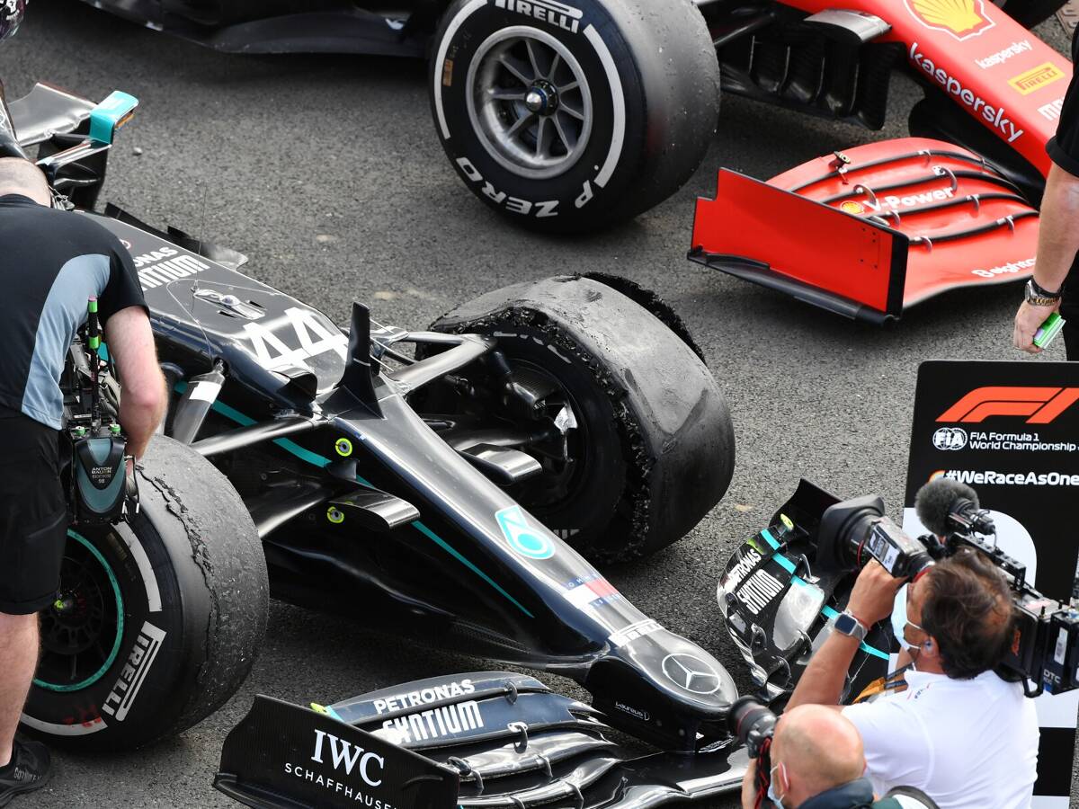Foto zur News: Nach Reifendrama um Hamilton und Co.: So erklärt Pirelli die Plattfüße
