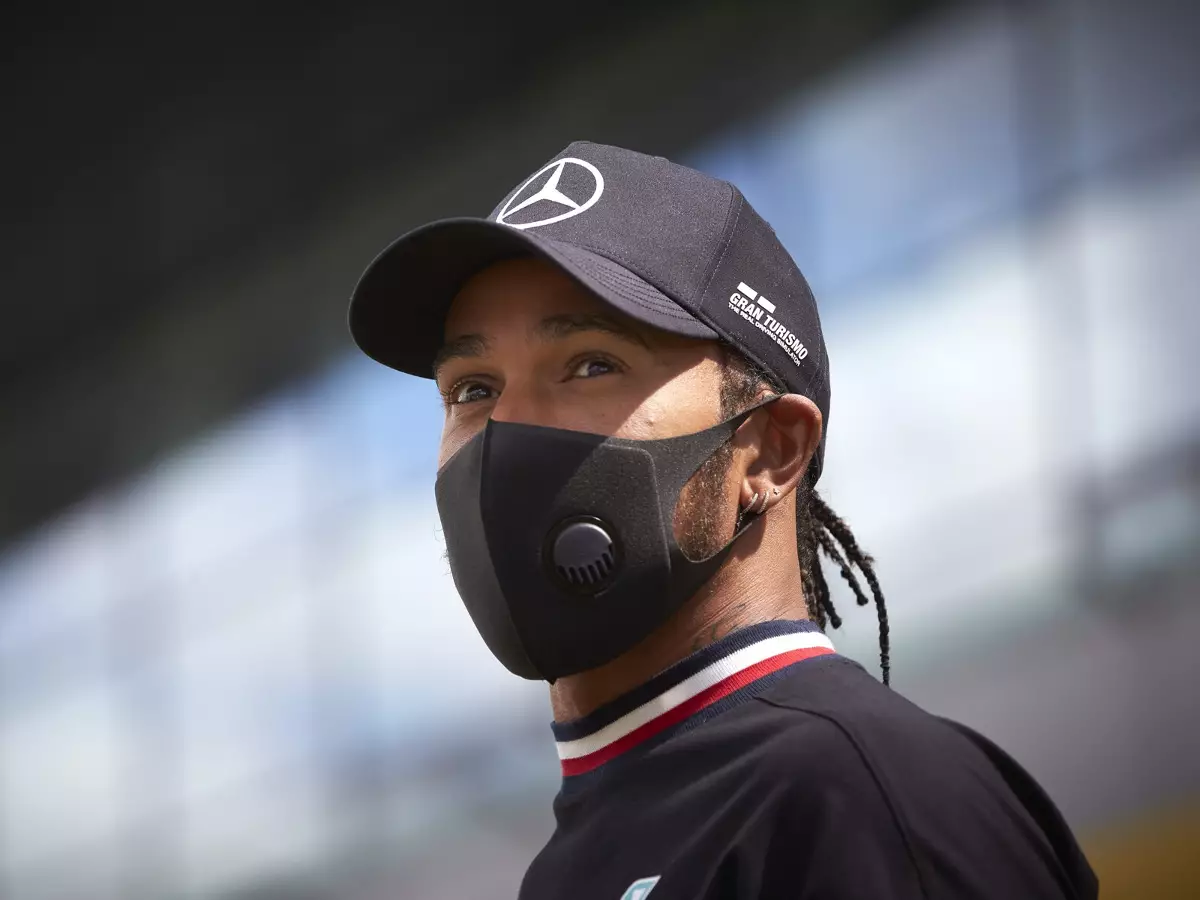 Foto zur News: Toto Wolff: Kritik geht Lewis Hamilton nicht mehr nahe