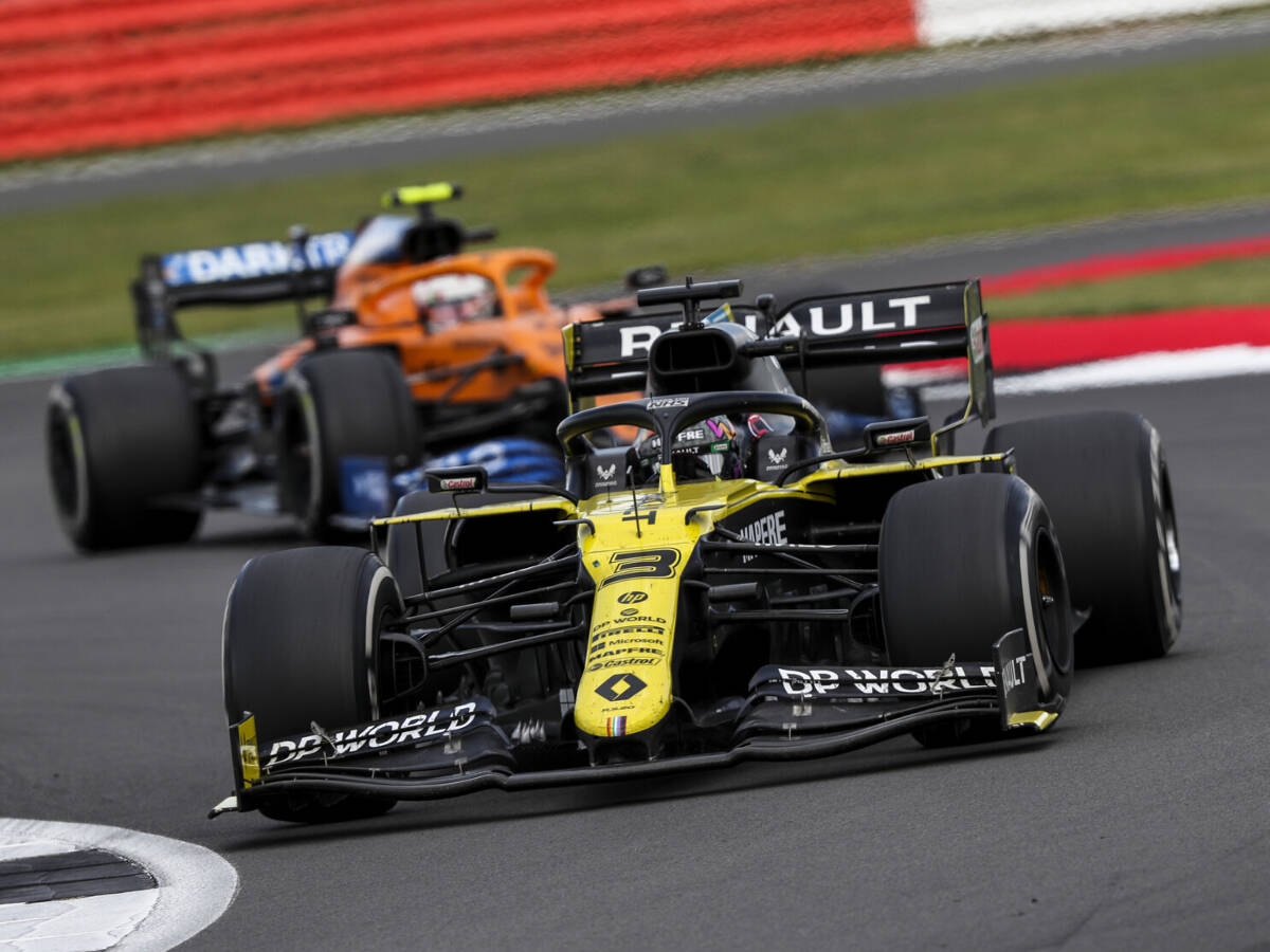 Foto zur News: Ferrari und McLaren schlagen: Renault schielt auf WM-Rang drei