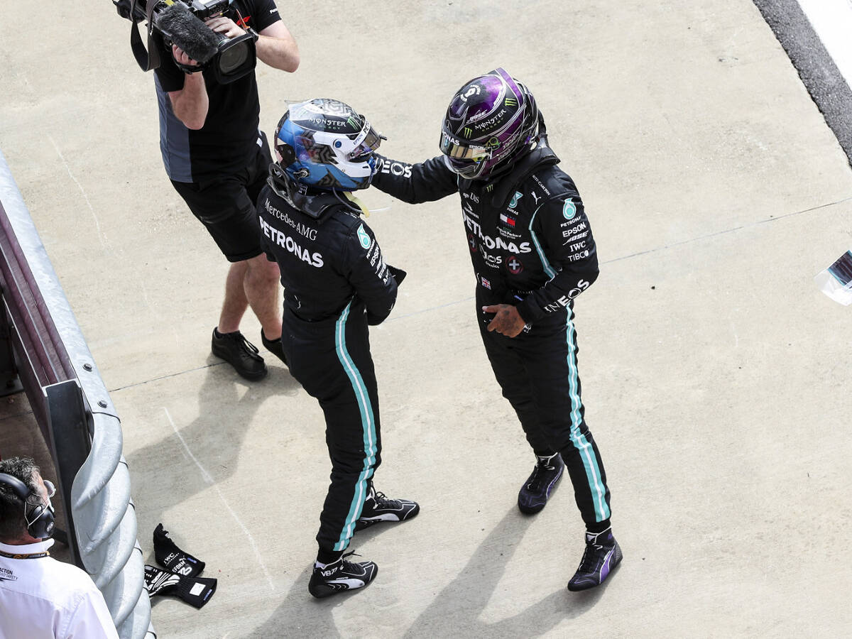 Foto zur News: Egal ob Gegner Hard fahren: Mercedes legte Medium als Startreifen fest