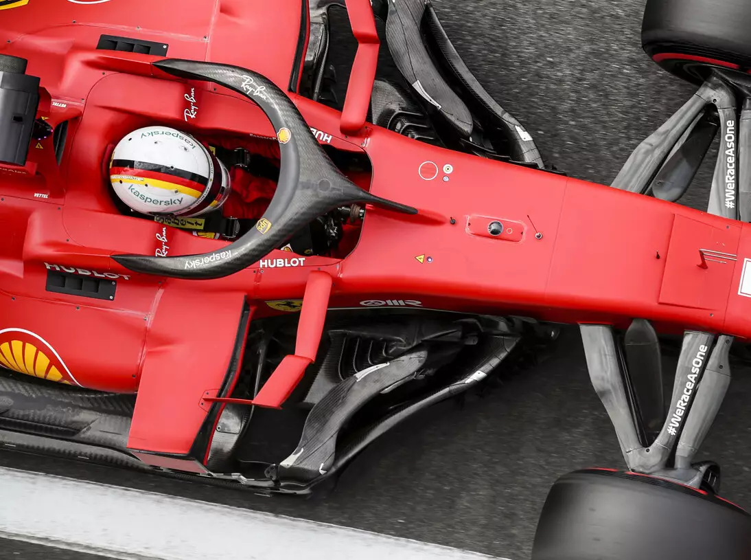 Sebastian Vettel Foto zur News: Ferrari-Sportdirektor Laurent Mekies: "Stehen hinter Vettel"