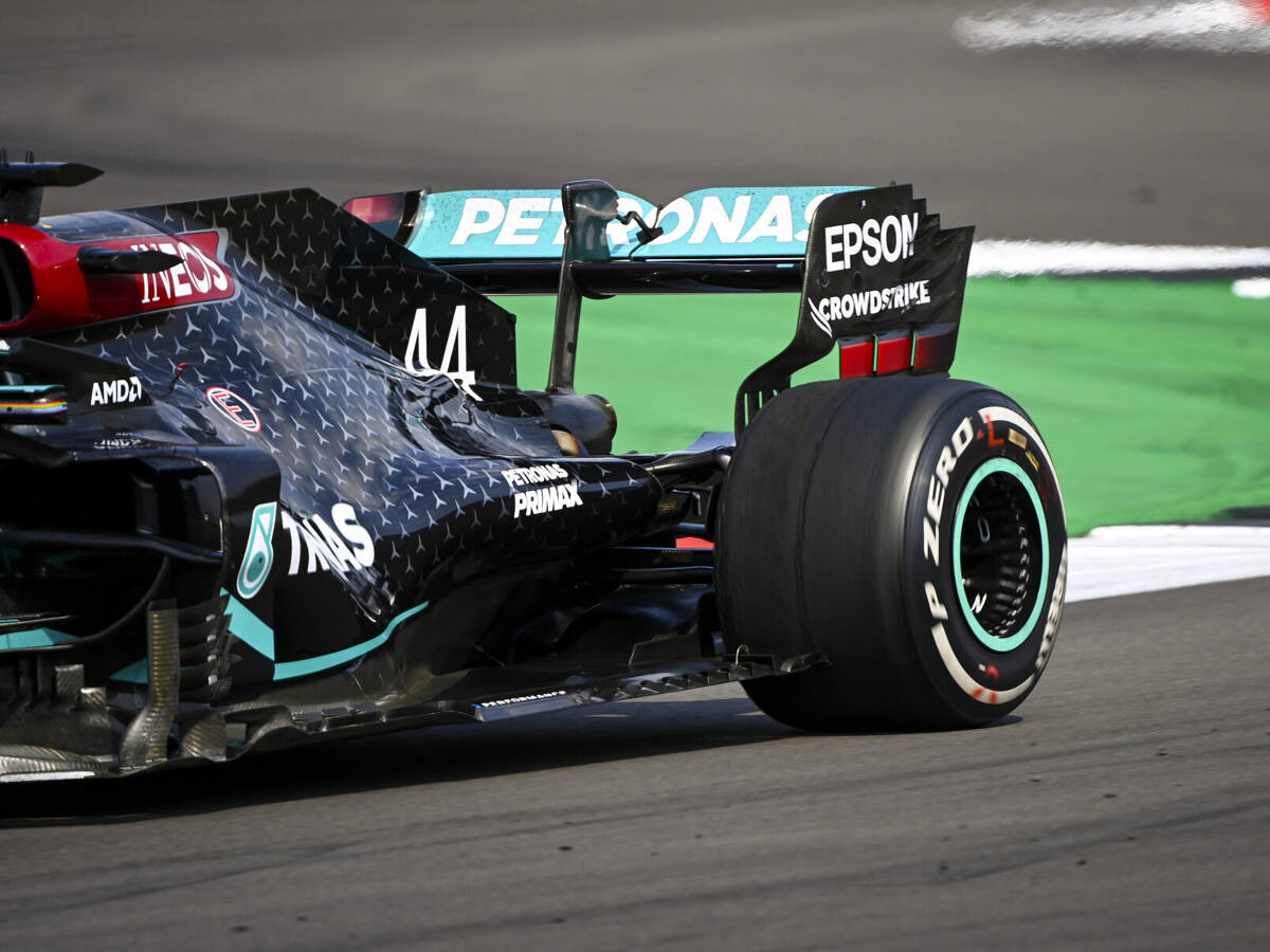 Foto zur News: Mercedes: Es wäre töricht, keine Reifenprobleme mehr zu erwarten