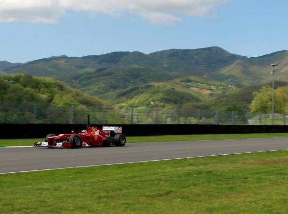 Foto zur News: Formel-1-Teams einigen sich auf Testverbot für neue Strecken