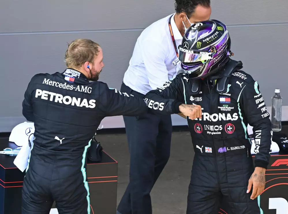 Foto zur News: F1-Quali Barcelona 2020: Bottas verliert Pole in Kurve 12 an Hamilton