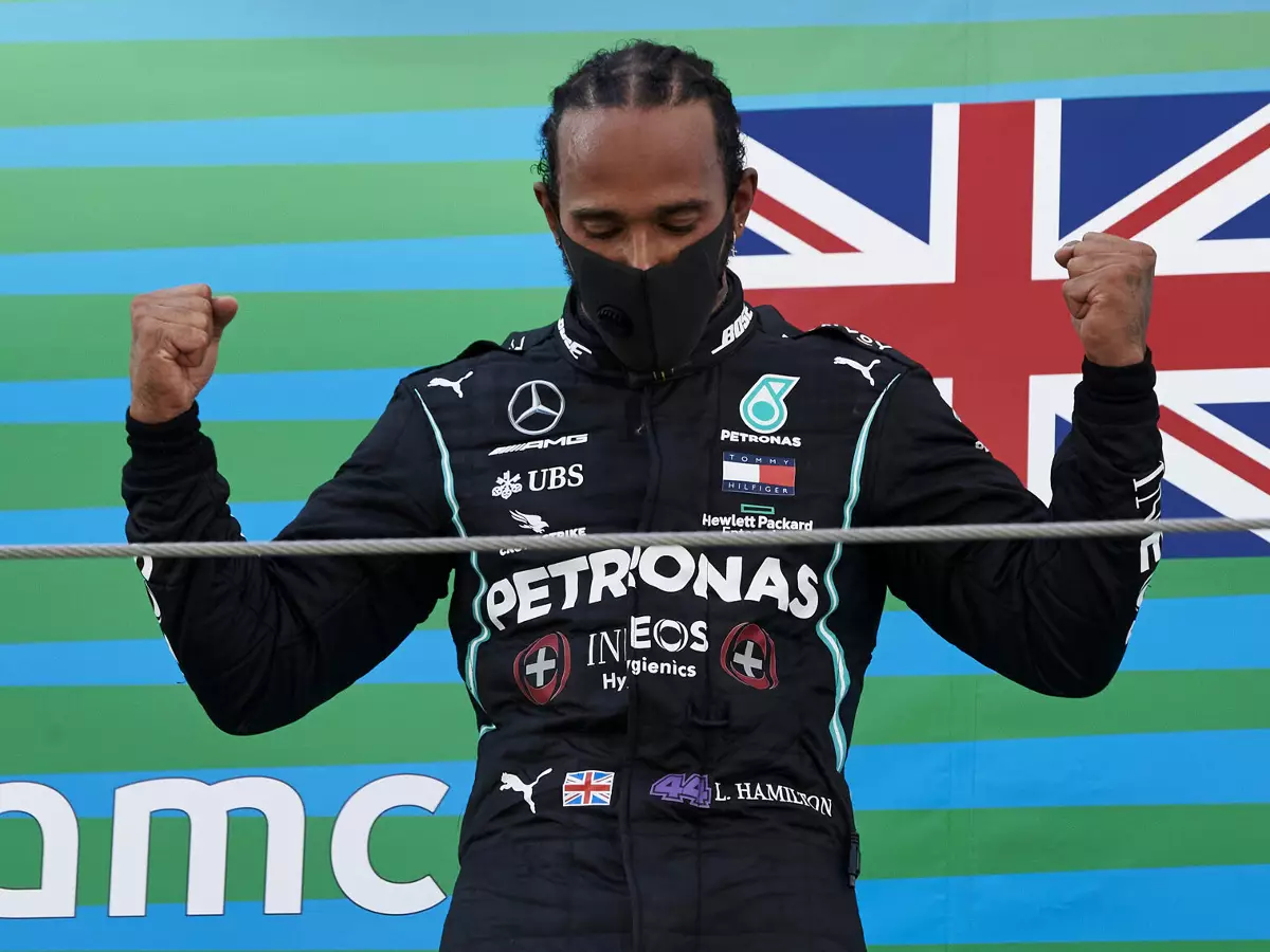 Lewis Hamilton Foto zur News: Button: Lewis Hamilton ist doch so gut wie achtmaliger Weltmeister!