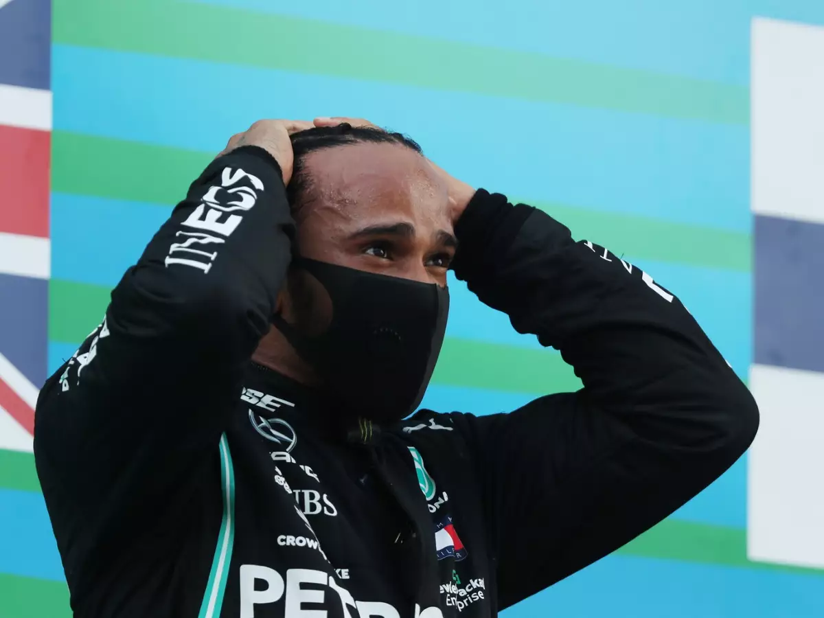 Lewis Hamilton Foto zur News: Hamilton bis 2021 unschlagbar? Alain Prost sieht Schumi-Rekord schon fallen