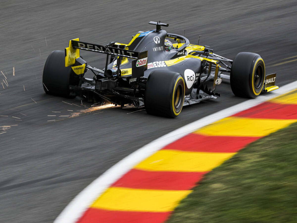 Foto zur News: Ricciardo rollt in Spa auf P2 aus: Motor und Getriebe nicht beschädigt