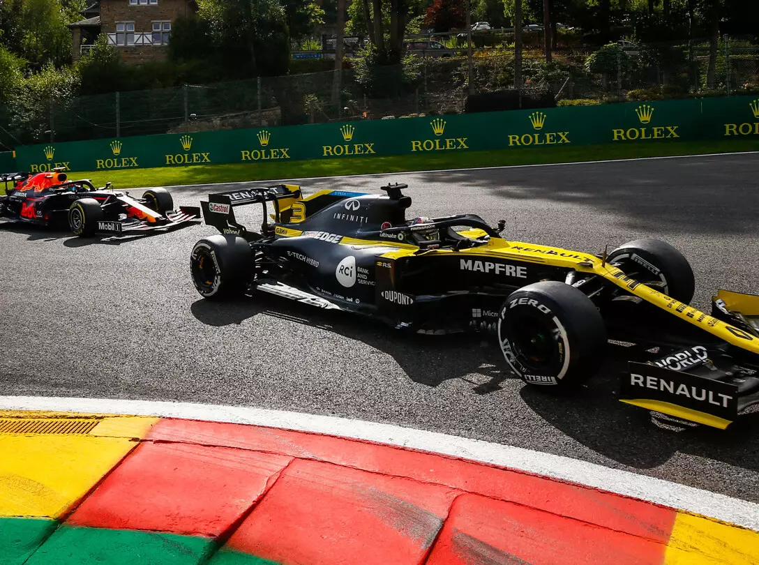 Daniel Ricciardo, Alexander Albon, Esteban Ocon Foto zur News: "Das war stark": Daniel Ricciardo Fahrernoten-Sieger beim GP Belgien