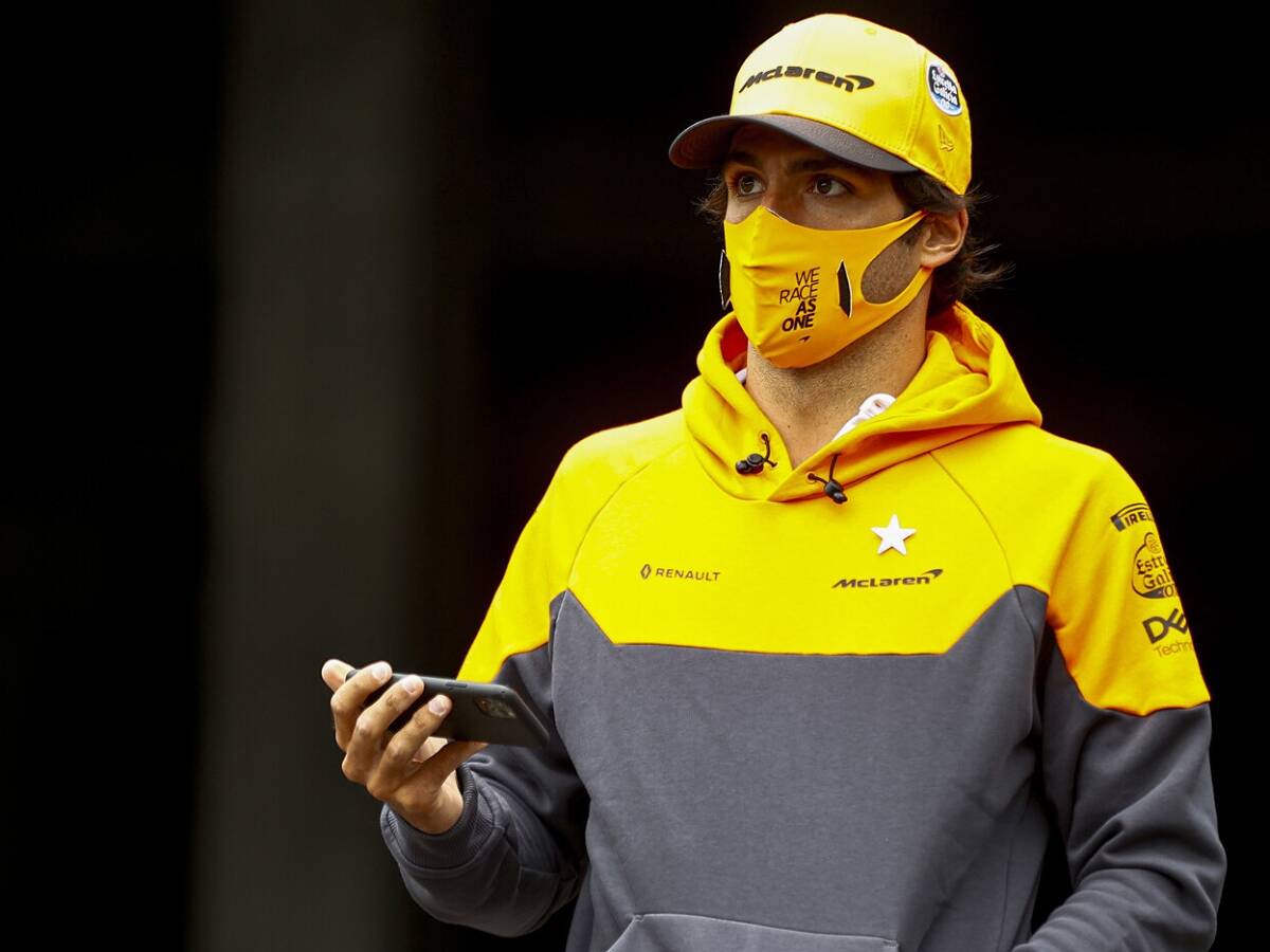 Foto zur News: Carlos Sainz: Bereue Ferrari-Entscheidung "definitiv nicht"!