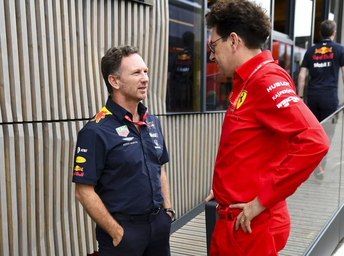 Christian Horner, Mattia Binotto Foto zur News: Christian Horner: "Fahler Beigeschmack" nach FIA-Ferrari-Deal bleibt