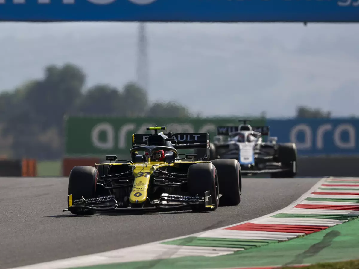 Foto zur News: Esteban Ocon über Re-Start: "Dachte, es sei ein Missverständnis"