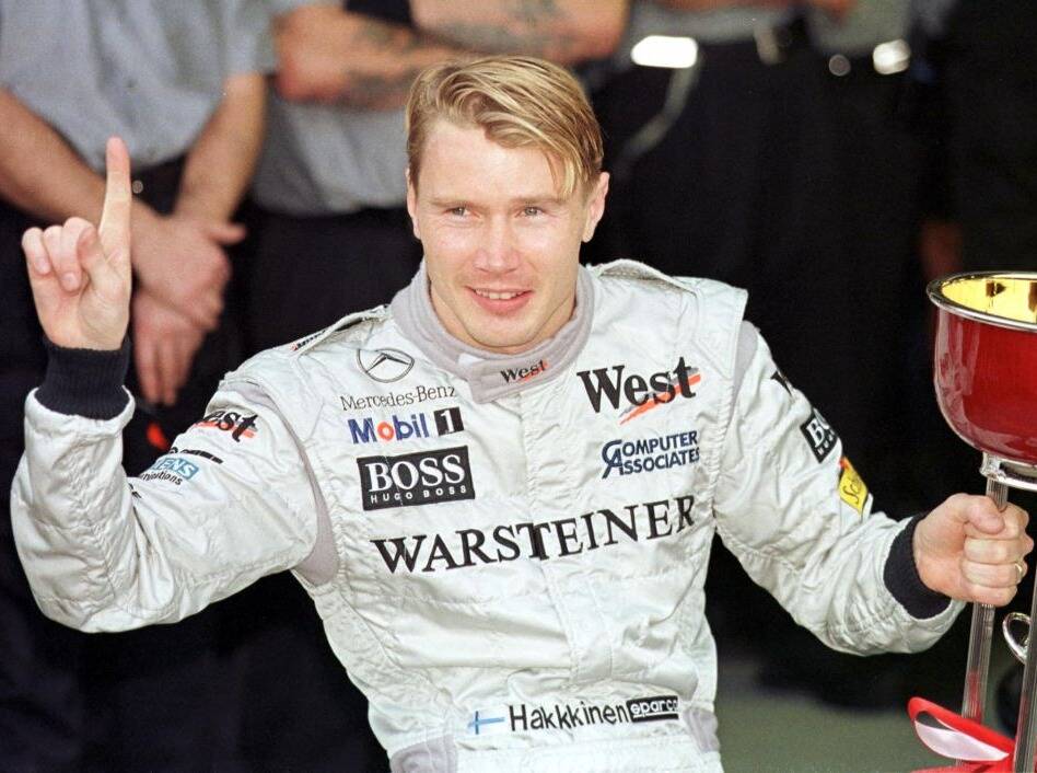 Foto zur News: Mika Häkkinen: Das Härteste am WM-Titel 1998 war die Tour danach