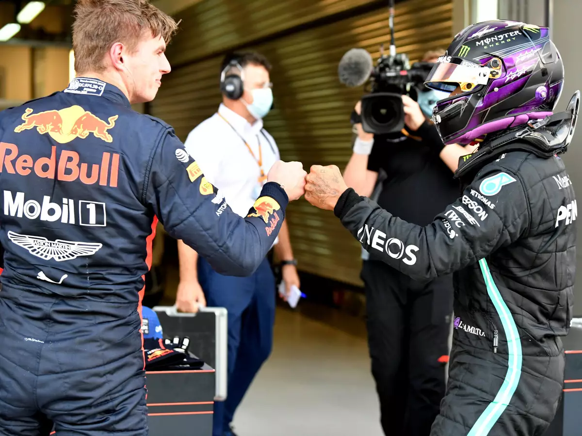 Foto zur News: Windschatten-Poker um P2: "Schlauer" Verstappen zockt Bottas ab