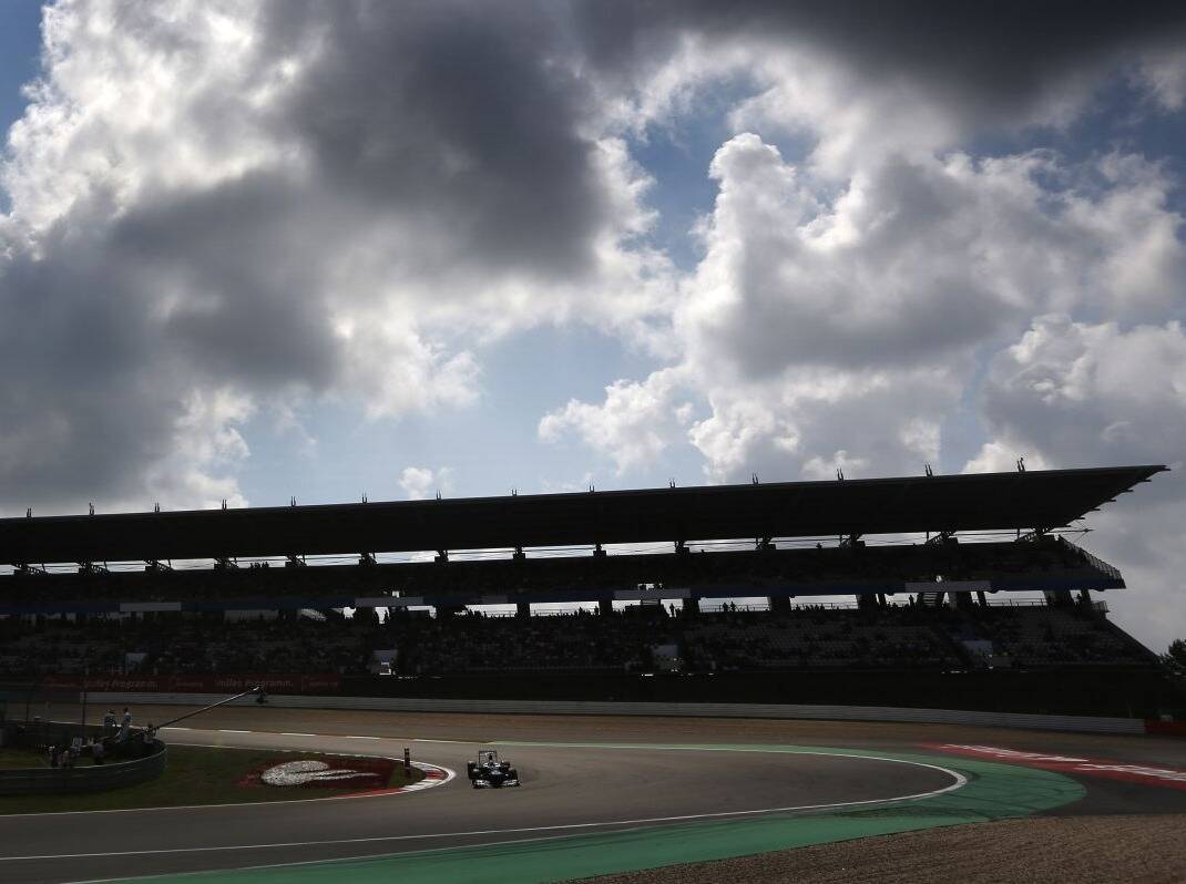 Foto zur News: Update: So wird das Formel-1-Wetter im Rennen am Nürburgring!