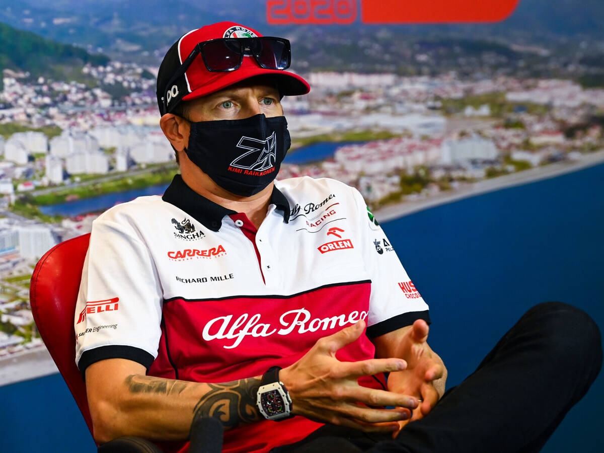 Foto zur News: Kimi Räikkönen setzt Formel-1-Karriere 2021 bei Alfa Romeo fort