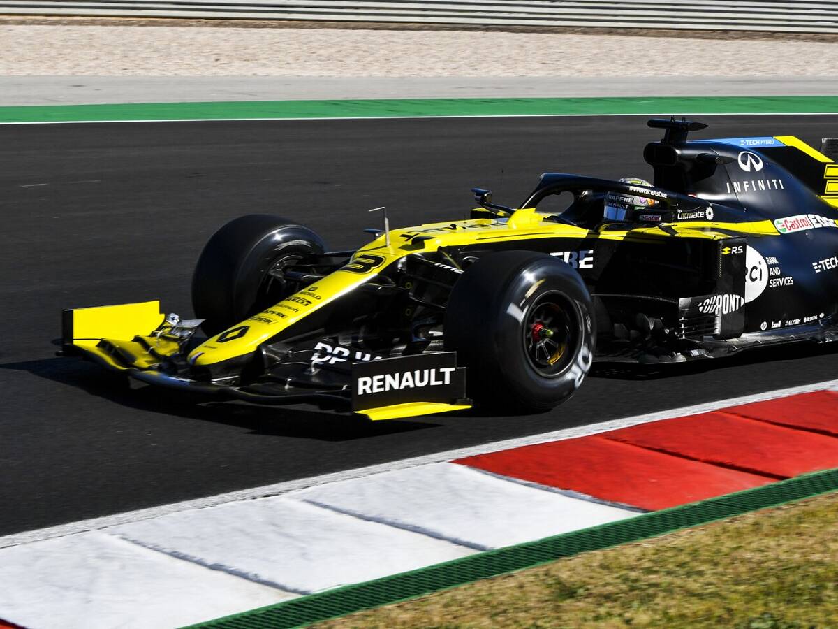 Foto zur News: Kurioser Fehler: Renault verwechselt Reifen bei Ricciardo!