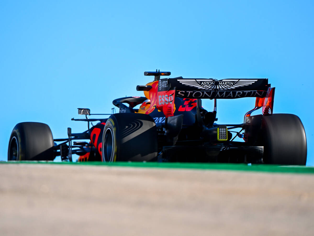 Foto zur News: F1 Portimao 2020: Verstappen ist dem Mercedes-Duo auf den Fersen