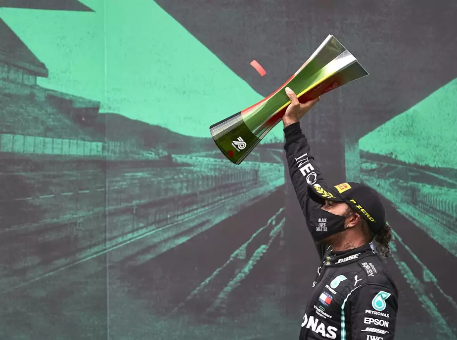 Lewis Hamilton Foto zur News: Schumacher entthront: Stimmen zum Siegrekord von Lewis Hamilton