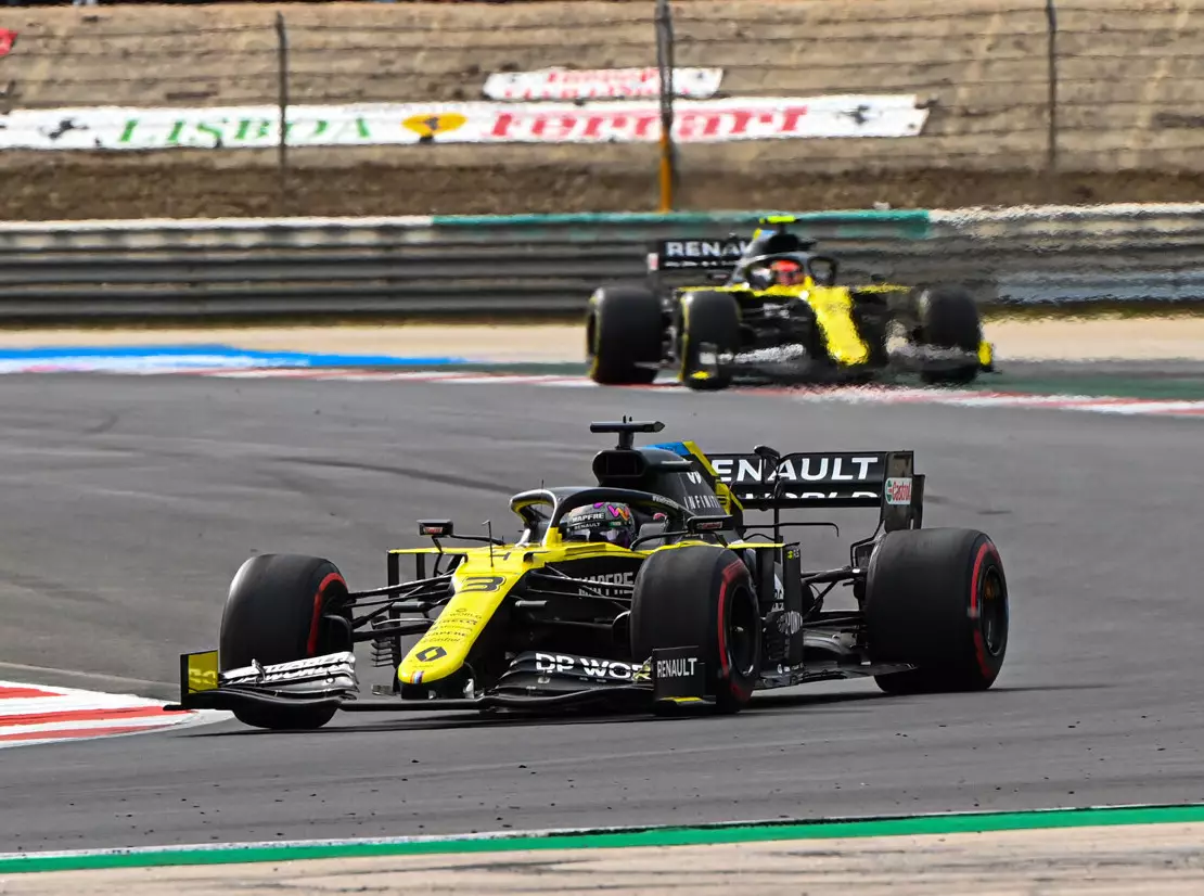 Daniel Ricciardo, Esteban Ocon Foto zur News: Schwachpunkte aufgedeckt: Renault betreibt Schadensbegrenzung