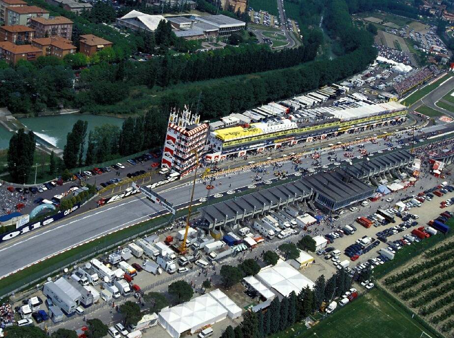 Foto zur News: Formel 1 LIVE in Imola: Zeitplan, TV-Übertragung, Livestreams und Ticker