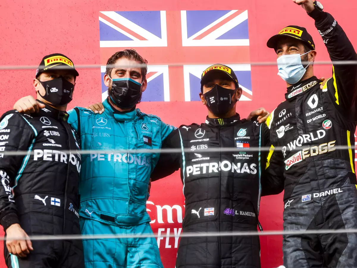 Valtteri Bottas, Leo Stevens, Lewis Hamilton, Daniel Ricciardo Foto zur News: GP Imola 2020: Warum es doch keine Mercedes-Verschwörung war