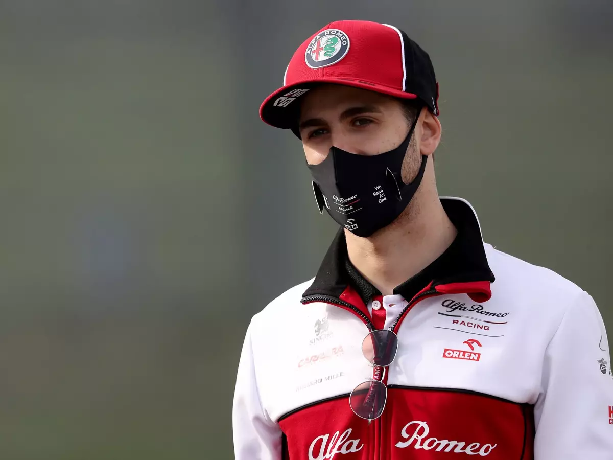 Foto zur News: Antonio Giovinazzi im Interview: "Kimi ist weiterhin einer der Besten"