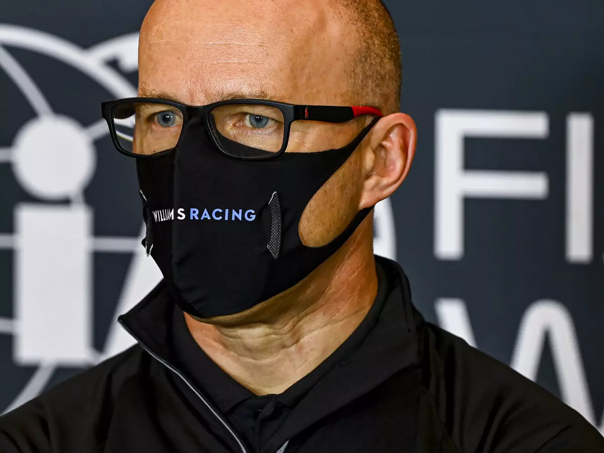 Simon Roberts Foto zur News: Coronavirus: Williams-Teamchef Simon Roberts positiv getestet